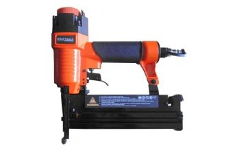 Пневматический скобо/ гвоздезабиватель в кейсе (KD1427) 