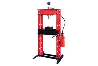 Пневмогидравлический пресс с манометром 30t (TL05004)