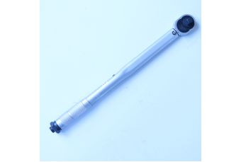 Griezes momenta atslēga 1/2", 28-210Нм (FMC-12101A) 